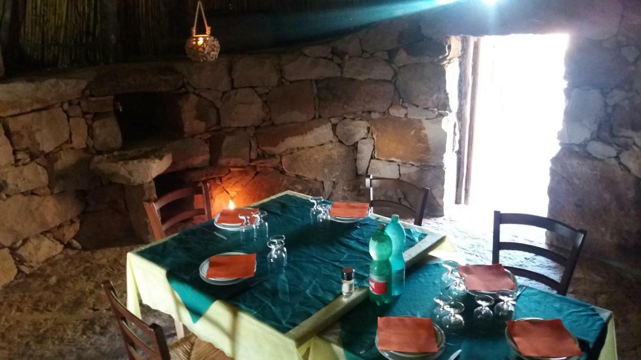 Agriturismo Sa E Padedda Mores Экстерьер фото